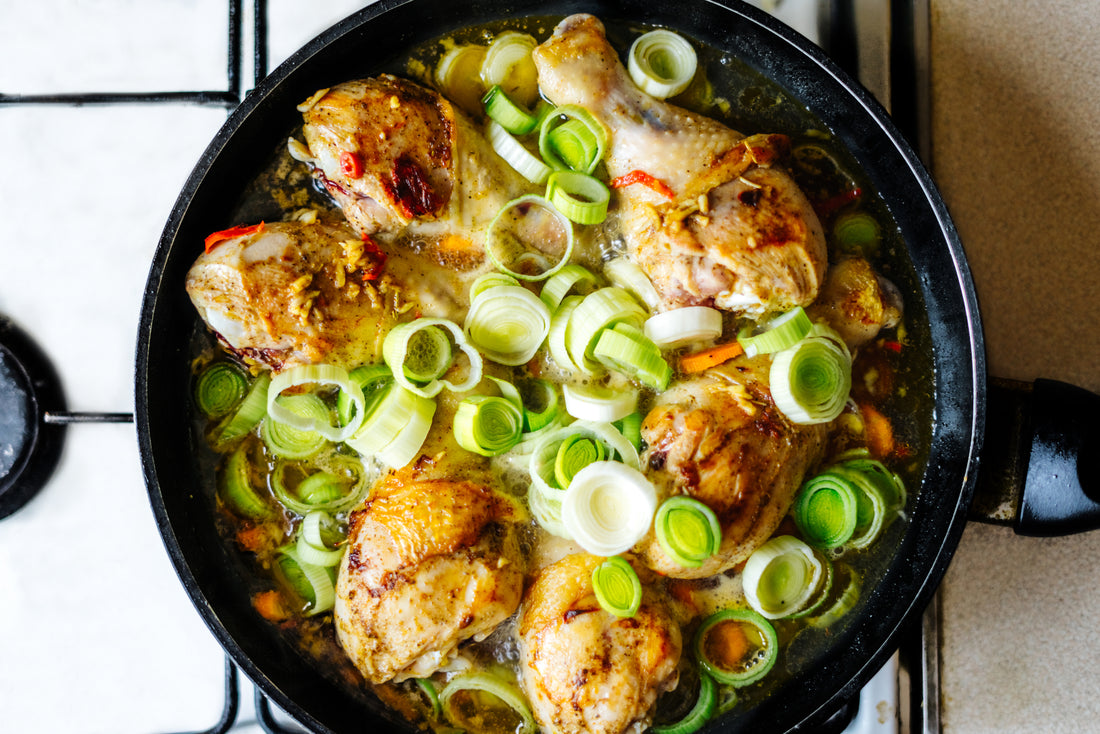 Skillet Chicken Drumsticks with Leeks